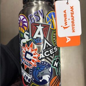 Hydrapeak WNBA Sticker Design Bottle - Silver